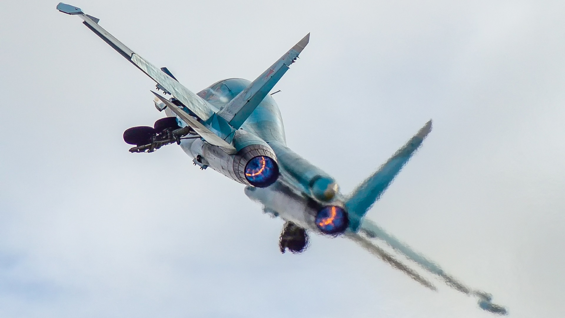 Украинските отбранителни сили тази сутрин свалиха руски самолет Су 34 над