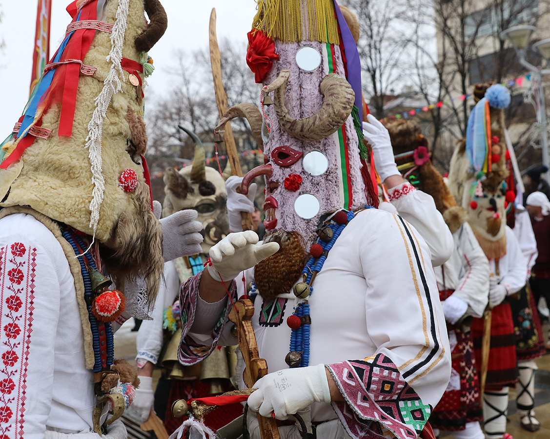 "Сурва" в Перник 2019