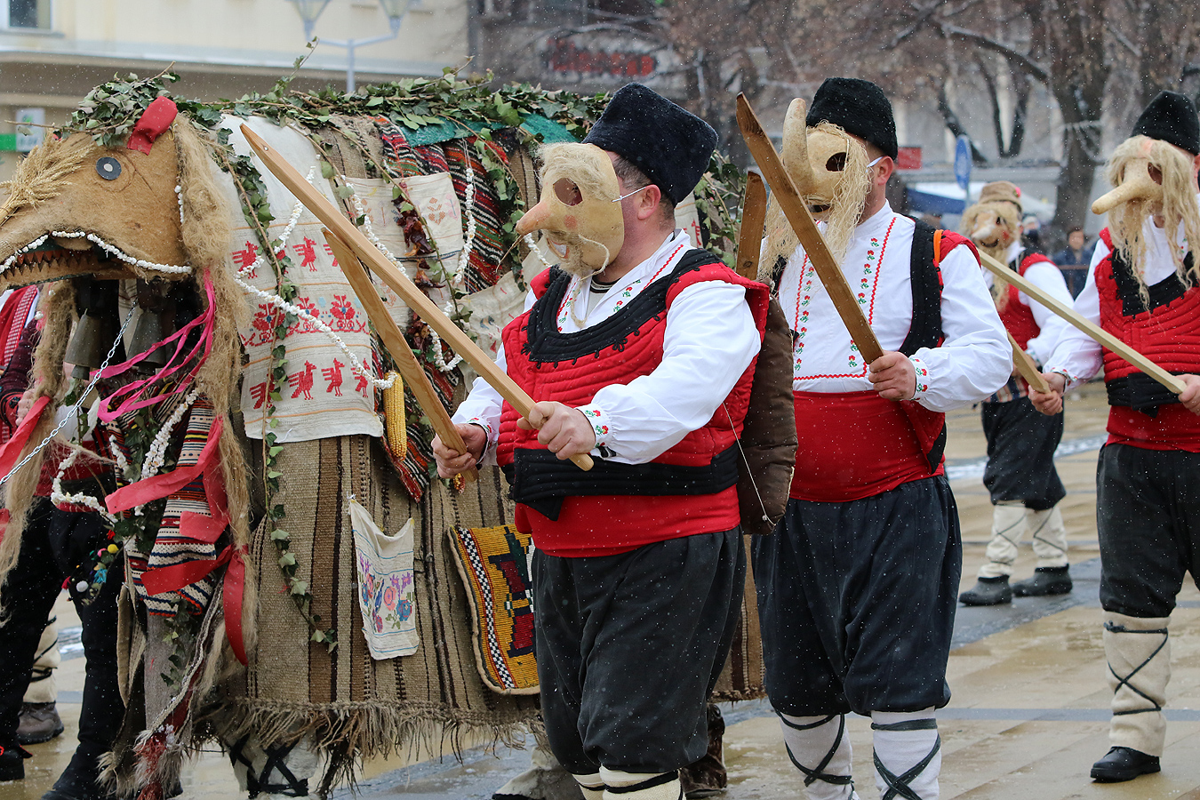 "Сурва" в Перник 2019