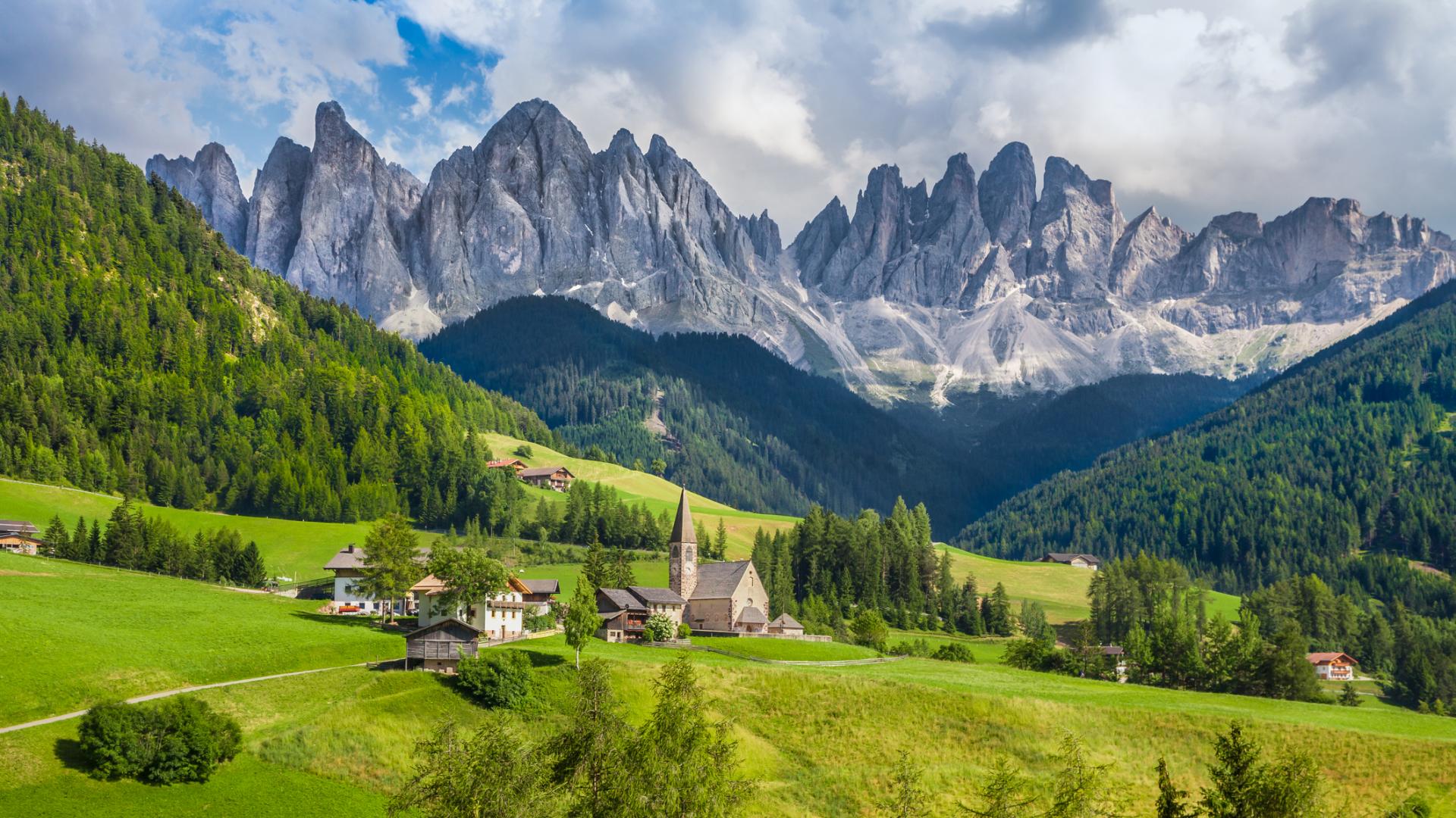 Италия привлича заселници в Алпите с парична награда