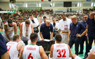 Националният отбор по баскетбол за мъже пристигна в Сараево където