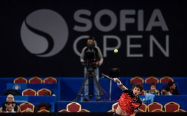 Вълшебни четвъртфинали в петък на Sofia Open, българи на корта