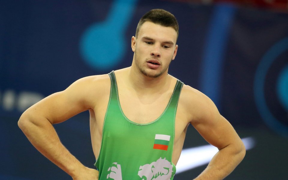 Кирил Милов остана пети на световната купа по борба в