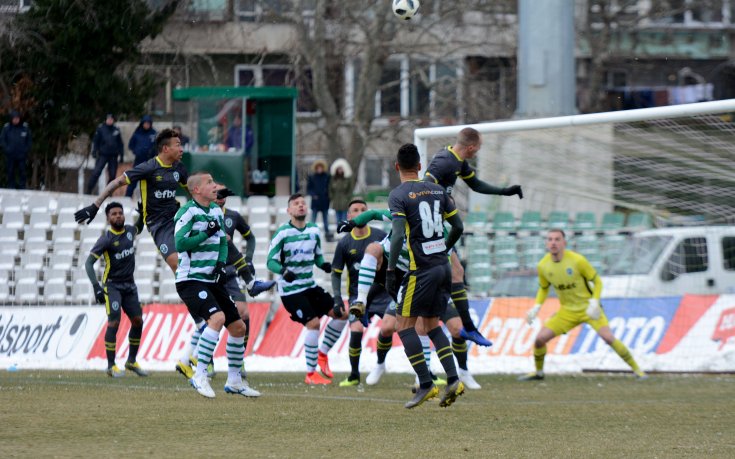 Черно море без петима срещу Верея, Фенуш се завръща