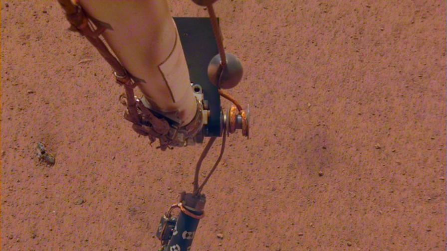 Първи проблеми за мисията на "Инсайт" на Марс