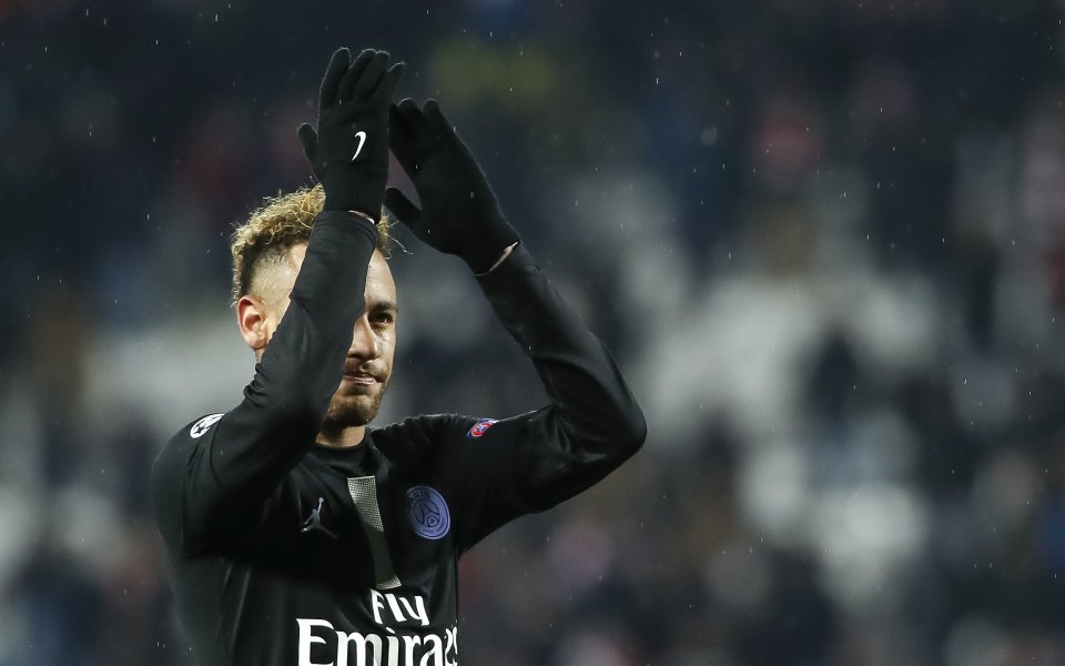 Звездата на Пари Сен Жермен Неймар коментира, че би му