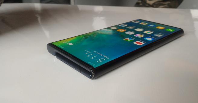 Технологии Китайските производители на смартфони превземат пазара Техният дял става