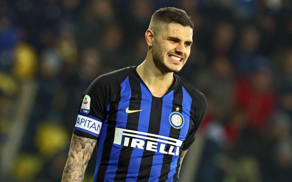 Крайните привърженици на Интер изригнаха срещу звездата на тима Мауро