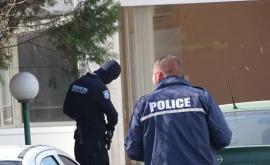  Спипаха служител на реда, разпространявал цигари без бандерол 