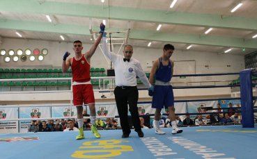 България има четирима шампиони от силния боксов турнир за юноши