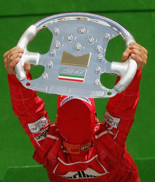 Михаел Шумахер Ферари Формула 1 Ф1 2004 юли Унгария1