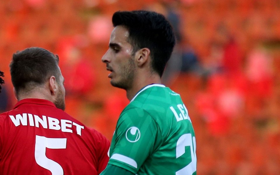 Левият бек на Берое Матеус Леони ще напусне старозагорския клуб,