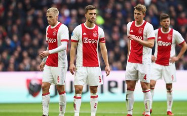 Ван де Беек и Де Лихт - в Аякс от първия си ден във футбола
