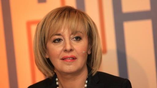  Мая Манолова 