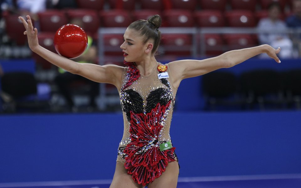 Руската трикратна шампионка по художествена гимнастика Александра Солдатова е била
