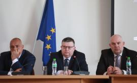  <p>Борисов за ало измамите, опиатите и убийствата</p> 