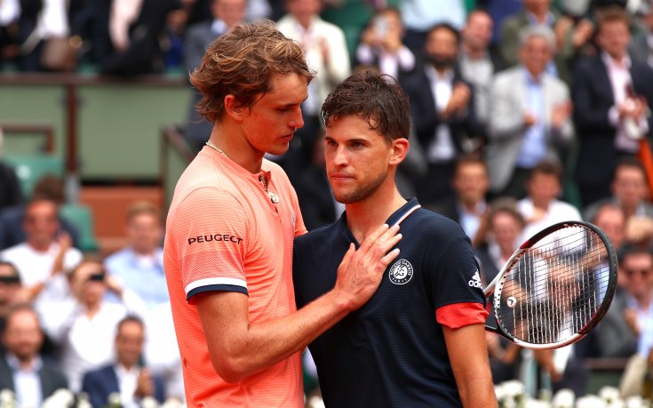 Тенис звездите Зверев и Тийм посетиха играчите на Барселона