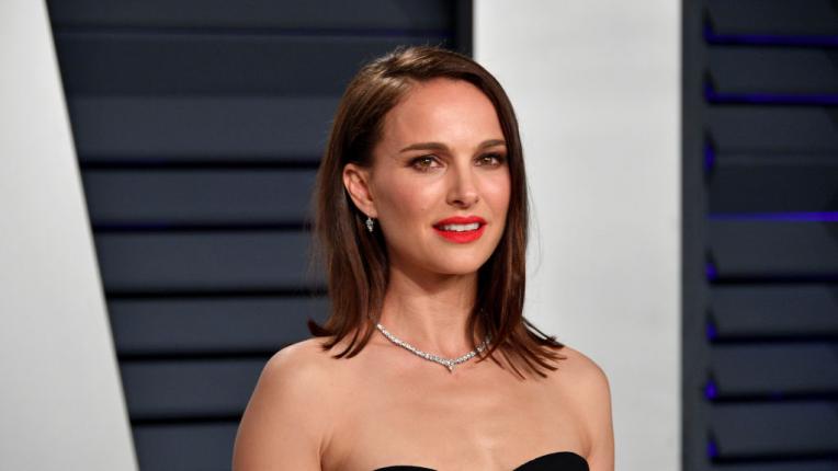  Учени показват най-големите хубавици в Холивуд 