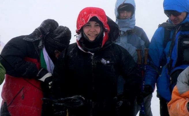  Ива Петрова 