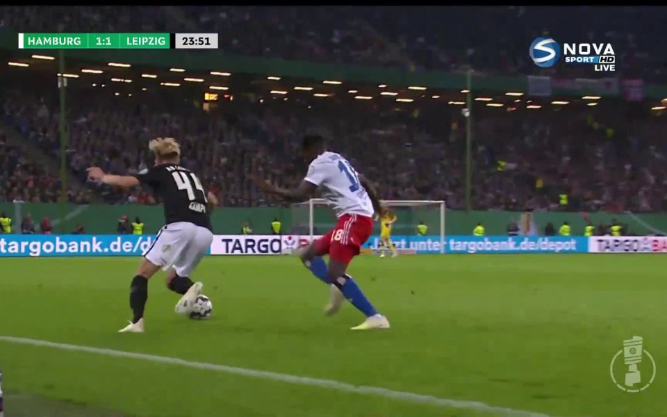 Хамбургер се върна в играта в мача срещу РБ Лайпциг.