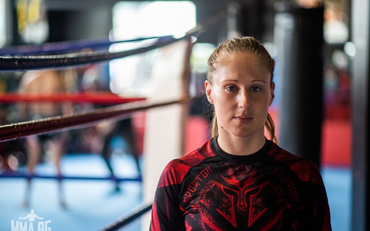 Анита Доганова с тежки тренировки и отлично настроение преди Max Fight 42