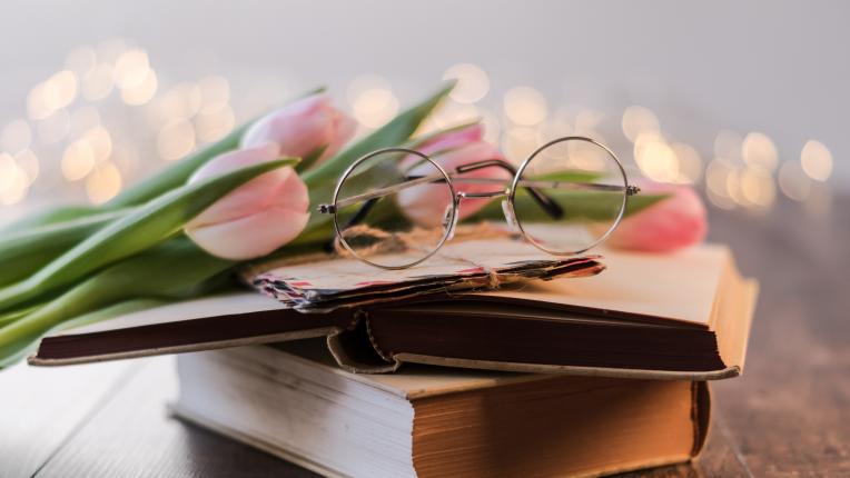  15 аргументи за какво връзка с четящо момиче ще усъвършенства същински живота ти 