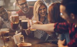  <p><strong>Учени</strong>: Хората пият бира и вино не поради вкуса</p> 