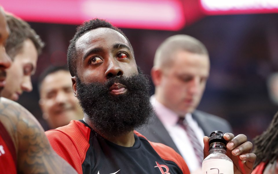 Джеймс Хардън отбеляза 41 точки, а Ерик Гордън прибави 30