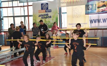 Над 80 състезатели от 11 клуба от страната се включиха