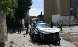  <p>Кола&nbsp;<strong>блъсна патрулка</strong> в Сандански, <strong>ранени</strong> са двама полицаи&nbsp;</p> 