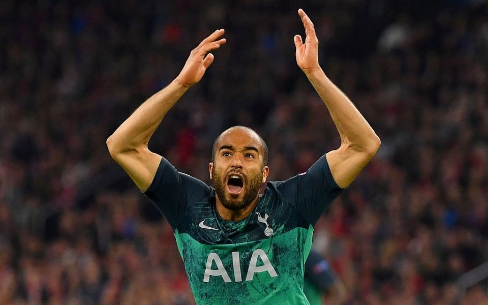 Звездата на Тотнъм Лукас Моура не успя да сдържи сълзите