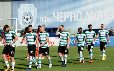 Треньорът на Черно море Илиан Илиев определи групата за гостуването