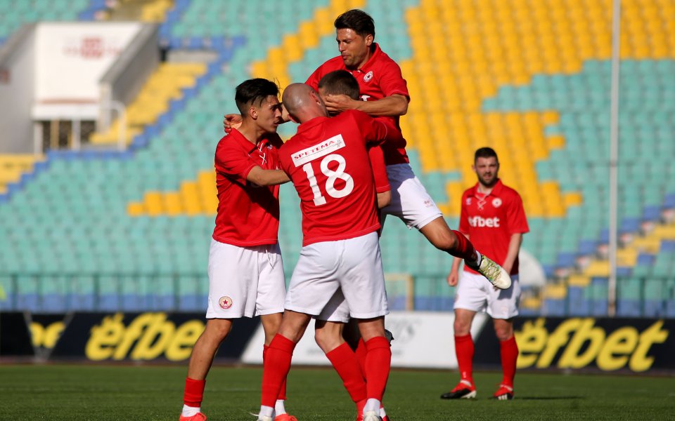 ЦСКА 1948 победи Локомотив Горна Оряховица с 4:0 в мач