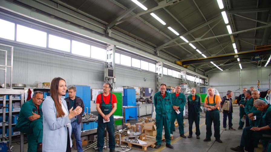  Ева Майдел: България създава тройно повече по отношение на 1989 година 