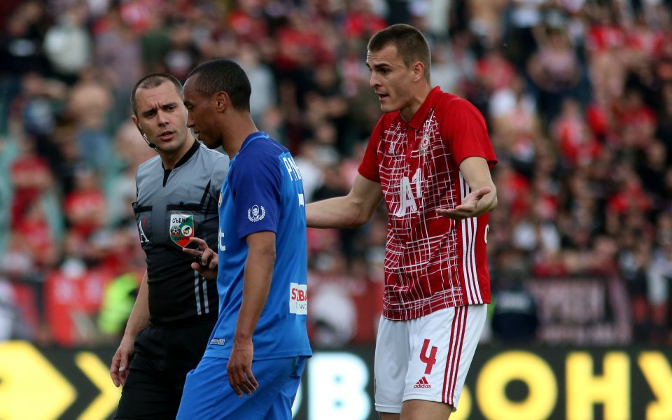 Краят на лятото се очаква да е изключително горещ, поне