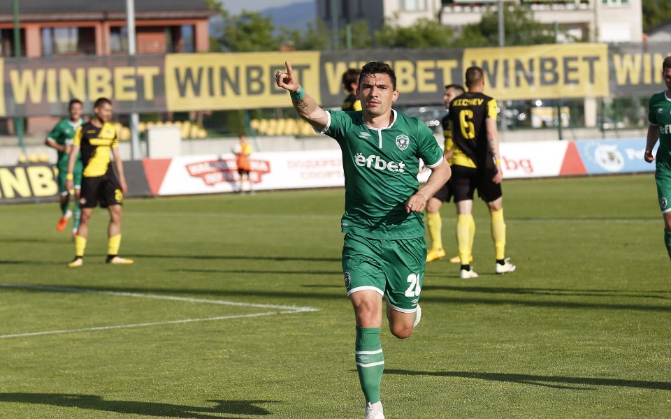 Нападателят на Лудогорец Клаудиу Кешеру си заслужи приза Играч на