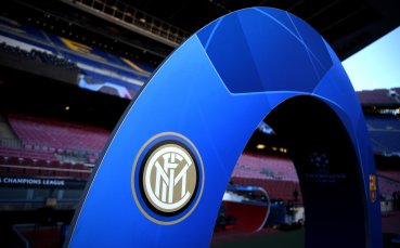 Италианският Интер Милано представи новите си футболни екипи с които