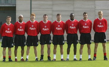 Ръководството на Ливърпул обяви че подновява спонсорския си договор с