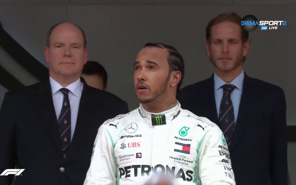 Награждаването на призьорите след Гран При на Монако във Формула