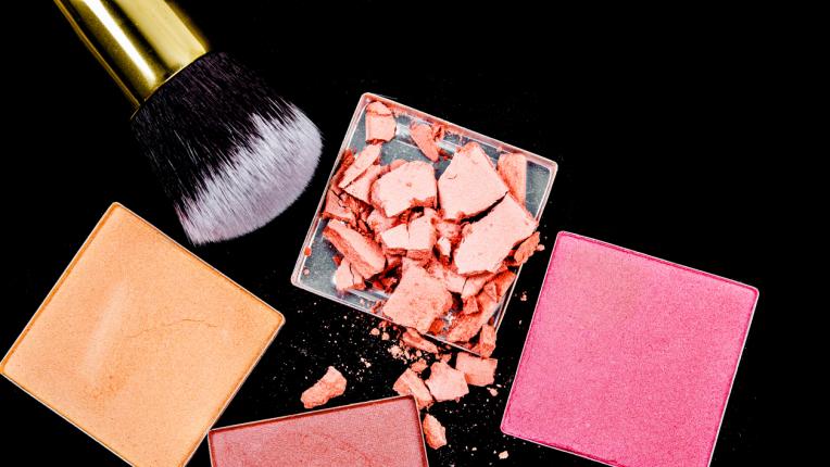  Внимание! Не чистете тези неща с прахосмукачка 