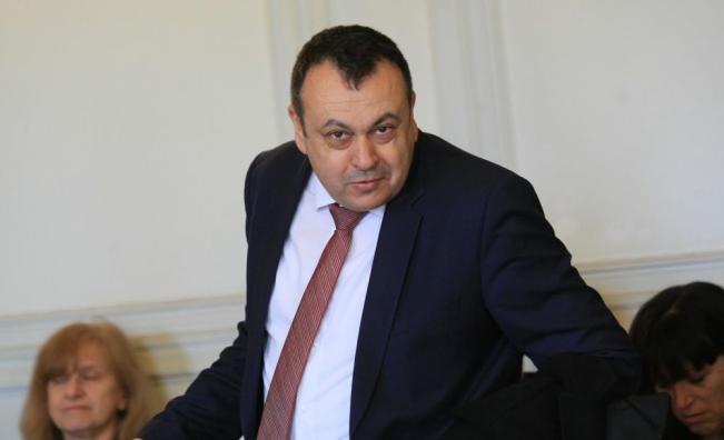 Демерджиев е в паника, кара НАП да го “пере