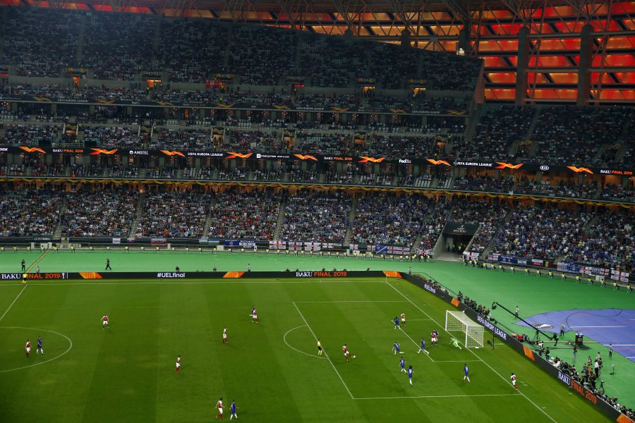 Хиляди празни места останаха празни на финала в Лига Европа1