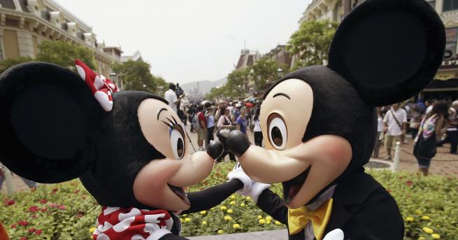 Парижкият Дисниленд набира нови принцове и принцеси като кандидатите трябва да са