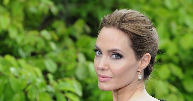 Ако знаем едно нещо за Анджелина Джоли то е че