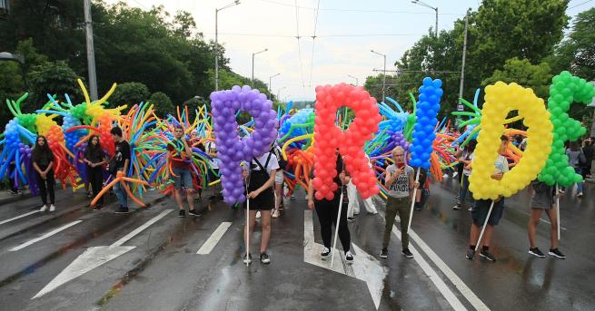 България Фондация GLAS Парадът за 6 май е хетеропарад Според