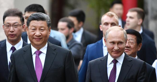 Свят Си Цзинпин: Путин е най-близкият ми приятел Русия и