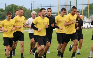 Ботев Пловдив ще срещне Локомотив София в последната си контрола