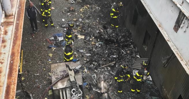 Свят Идентифицираха пилота от катастрофата с хеликоптер в Манхатън Машината