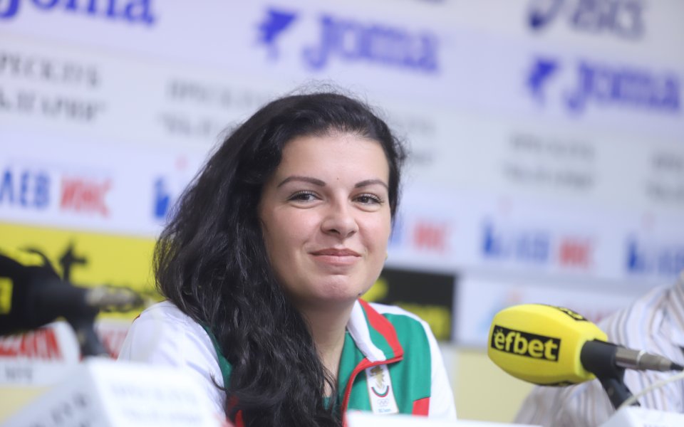 Българската състезателка по спортна стрелба Антоанета Бонева се класира за