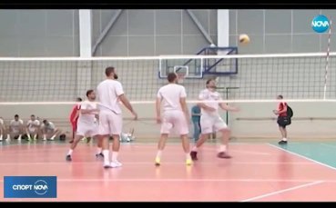 Общо четирима нови волейболни национали влизат в групата на България